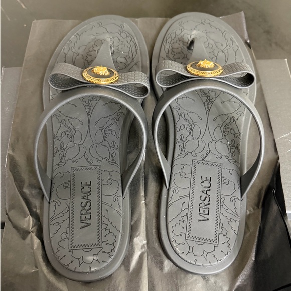 Versace black Medusa Thong Sandals with Gold Emblem - Picture 3 of 5